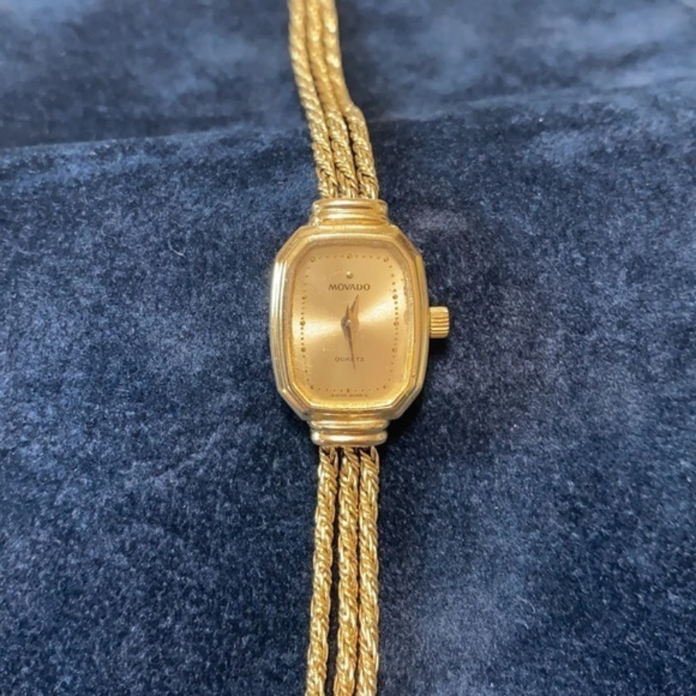 Vintage Ladies Movado 14K Gold Watch